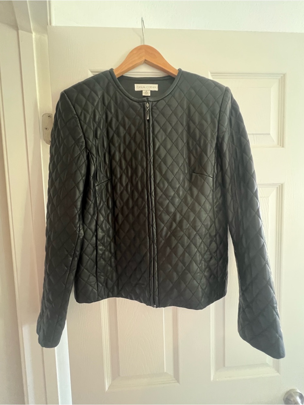 Casual Corner Black 100% Leather Quilted Zip-Front Jacket